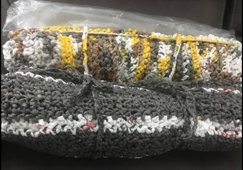 plastic bag sleeping mat
